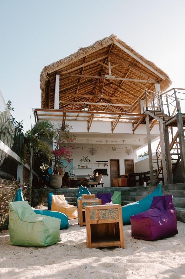 クタCharlies Shack Lombokアパートメント エクステリア 写真